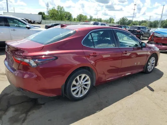 2022 TOYOTA CAMRY LE  