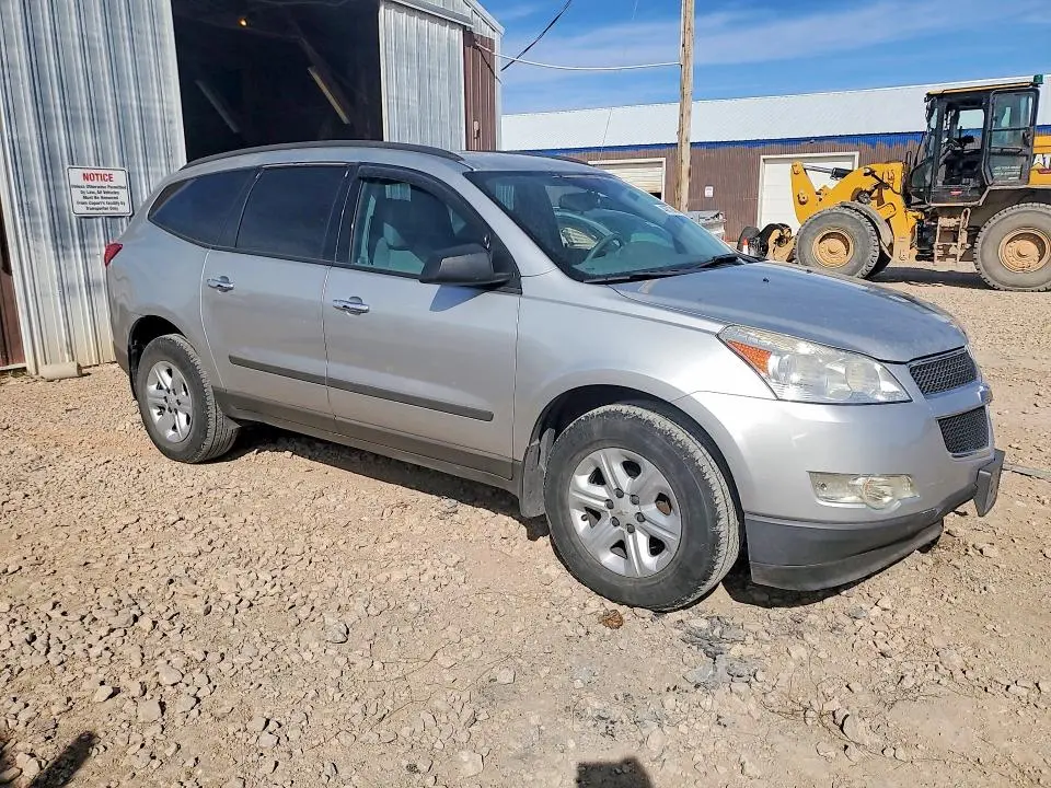 2012 CHEVROLET TRAVERSE LS  