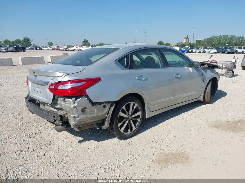 2017 NISSAN ALTIMA 2.5 SR