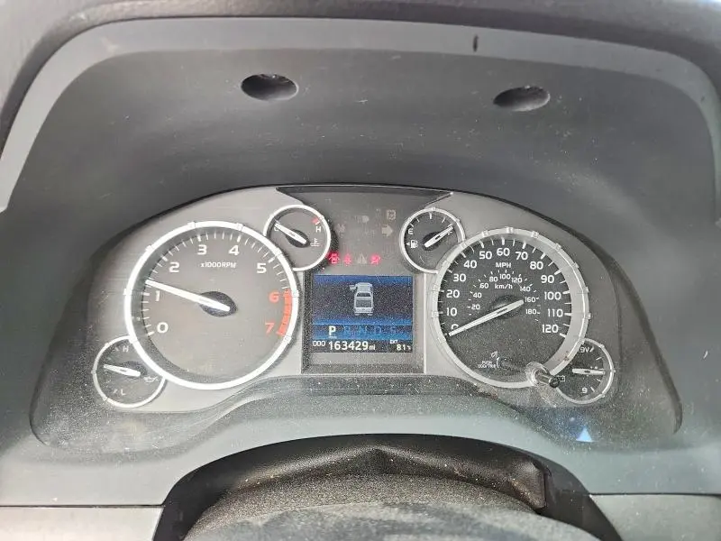 2016 TOYOTA TUNDRA SR5  