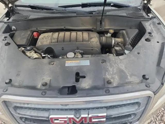 2015 GMC ACADIA SLE  