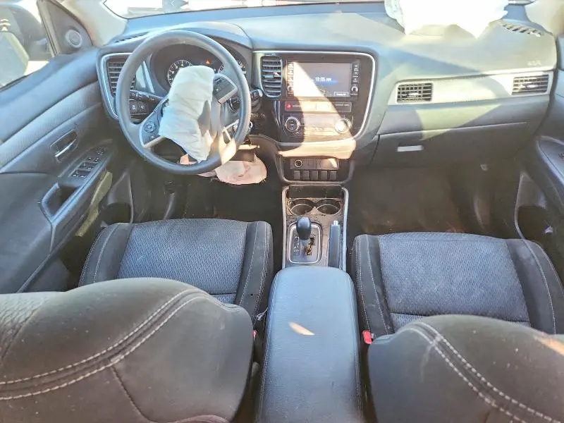 2018 MITS OUTLANDER ES  