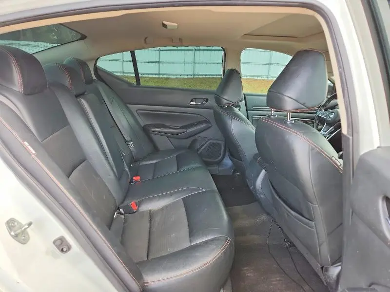 2020 NISSAN ALTIMA SR  