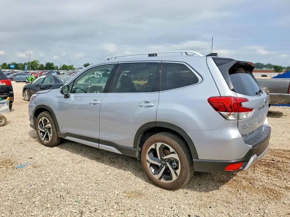 2024 SUBARU FORESTER TOURING  