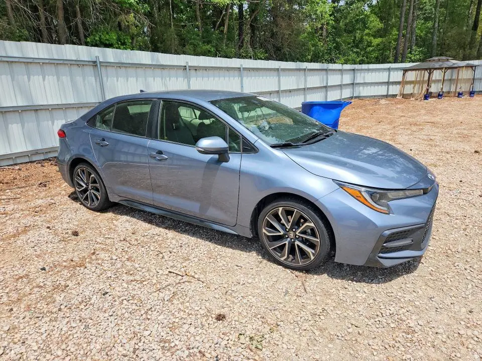 2020 TOYOTA COROLLA SE  