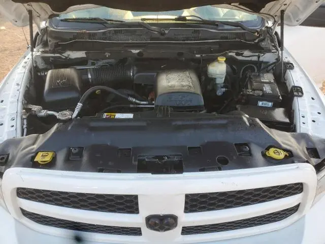 2014 RAM 1500 ST  