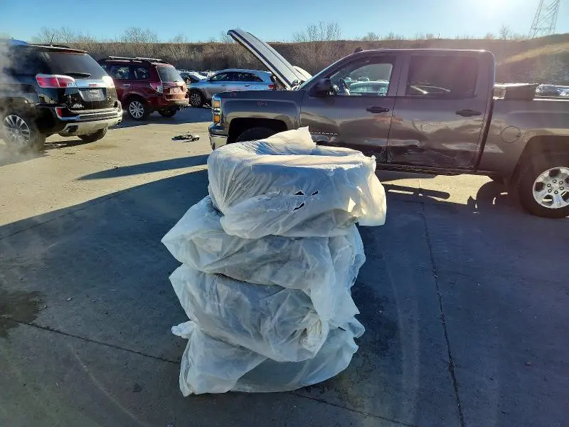 2017 JAGUAR F-PACE S  