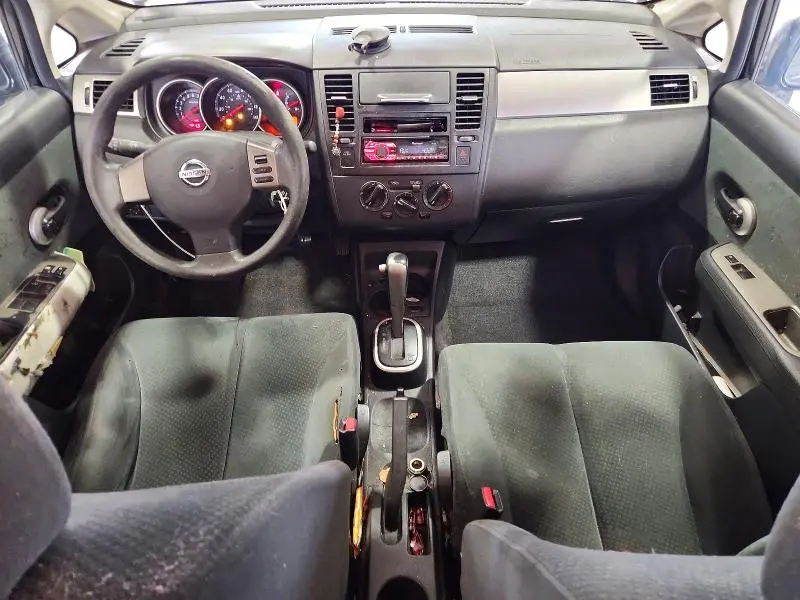 2011 NISSAN VERSA 1.8 S  