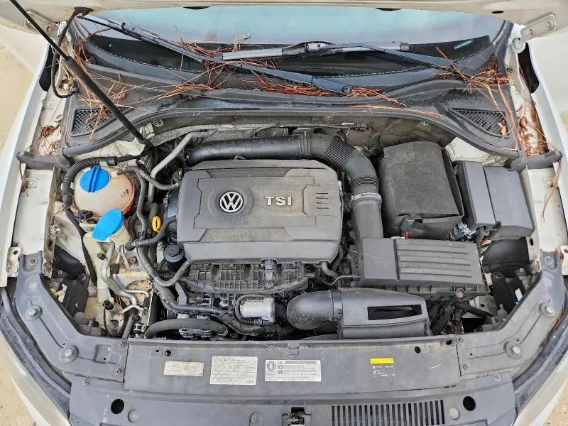 2015 VOLKSWAGEN PASSAT S  