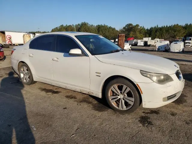 2010 BMW 528 XI  