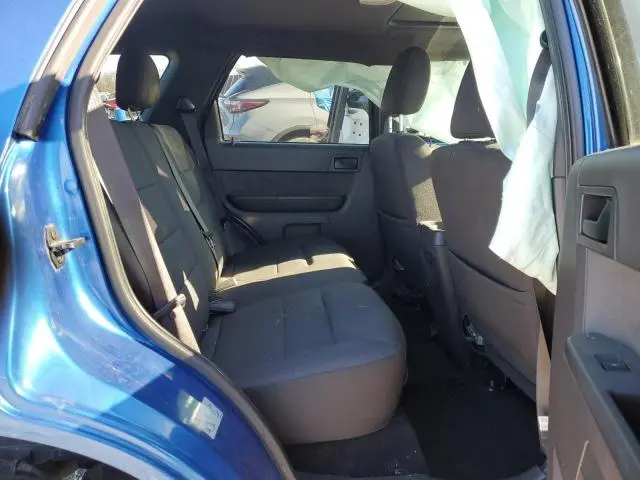 2011 FORD ESCAPE XLT  