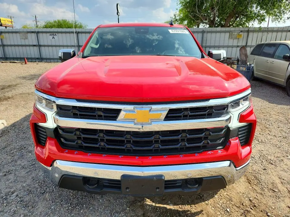 2024 CHEVROLET SILVERADO C1500 LT  