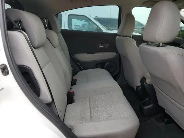 2022 HONDA HR-V LX  