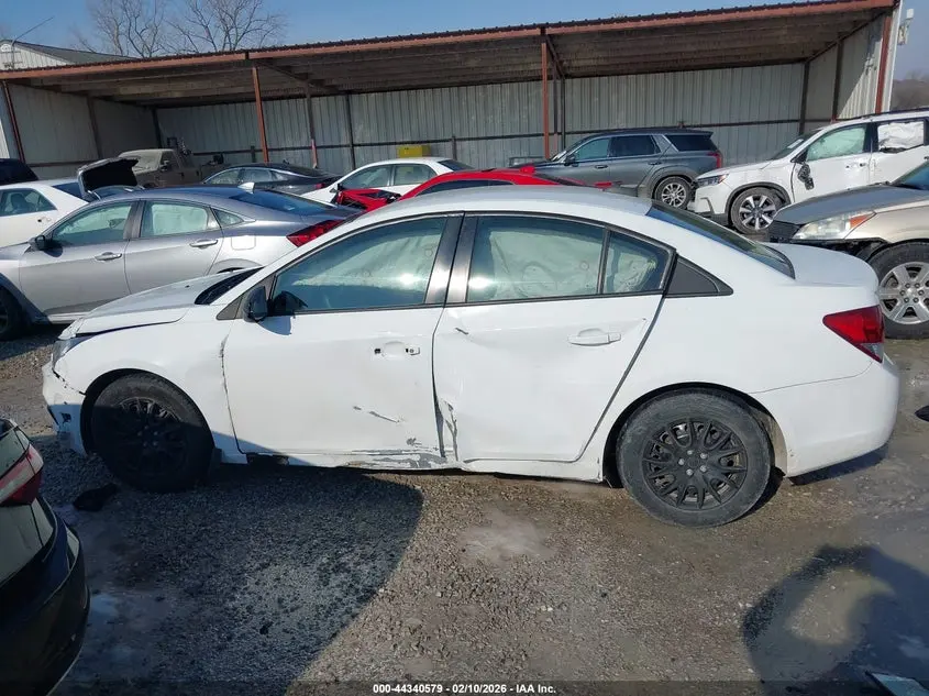 2016 CHEVROLET CRUZE LIMITED LS AUTO