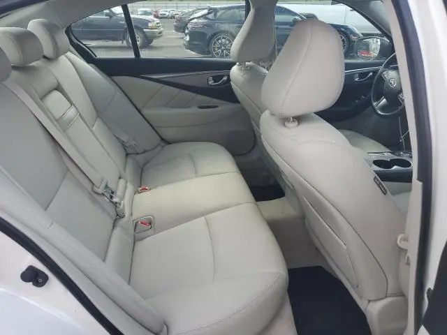 2016 INFINITI Q50 BASE  