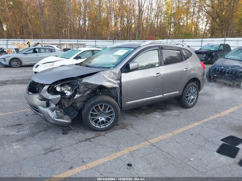 2011 NISSAN ROGUE SV