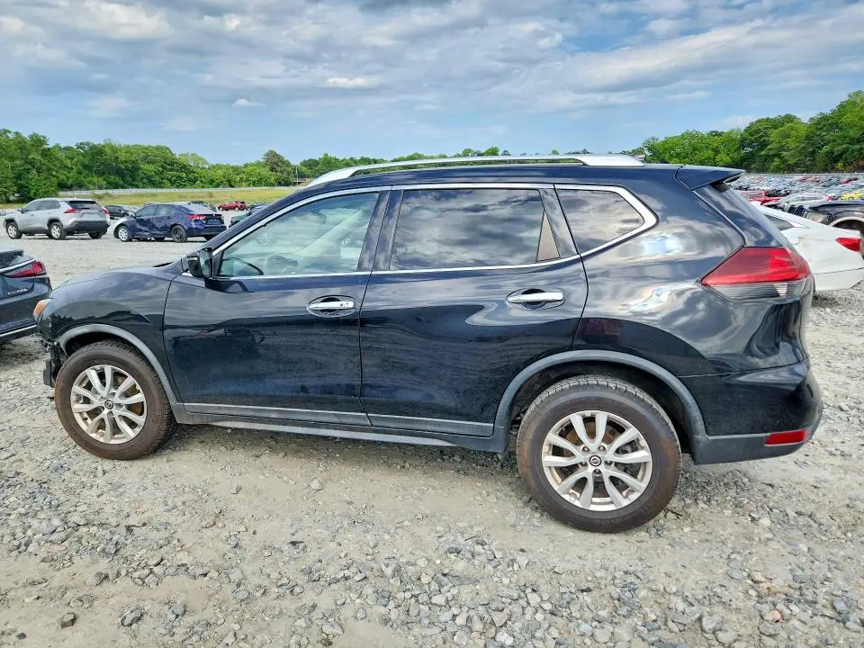 2020 NISSAN ROGUE SV  