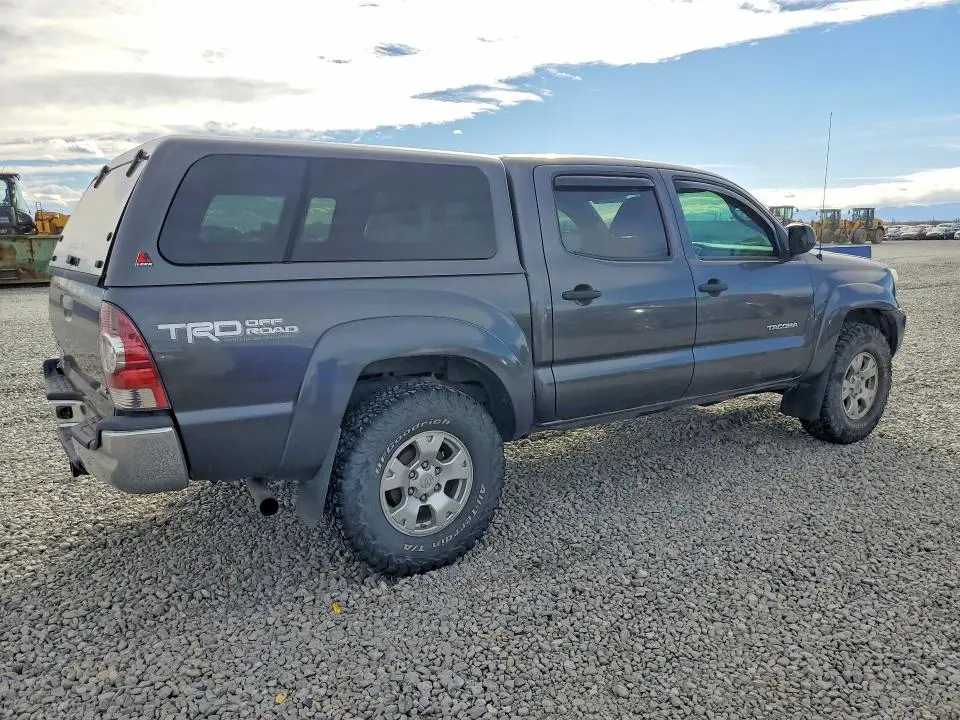 2013 TOYOTA TACOMA V6  