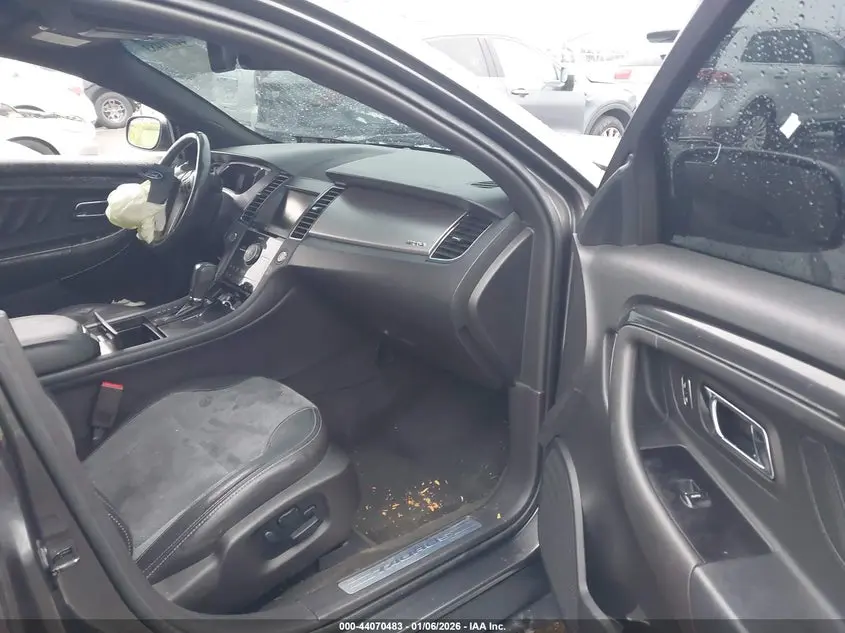 2015 FORD TAURUS SHO