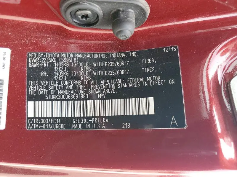 2016 TOYOTA SIENNA LE  