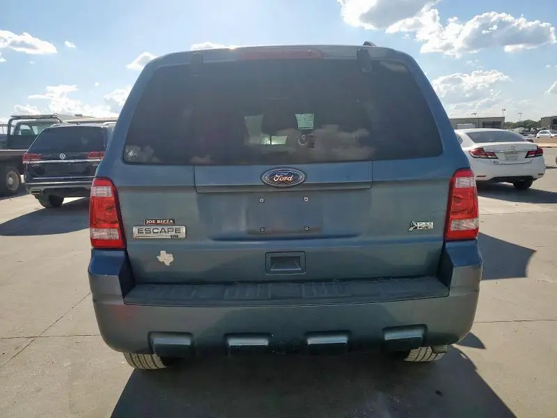 2011 FORD ESCAPE XLT  