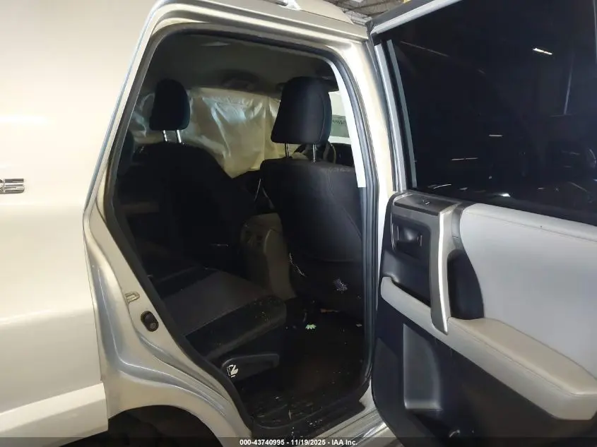 2013 TOYOTA 4RUNNER SR5