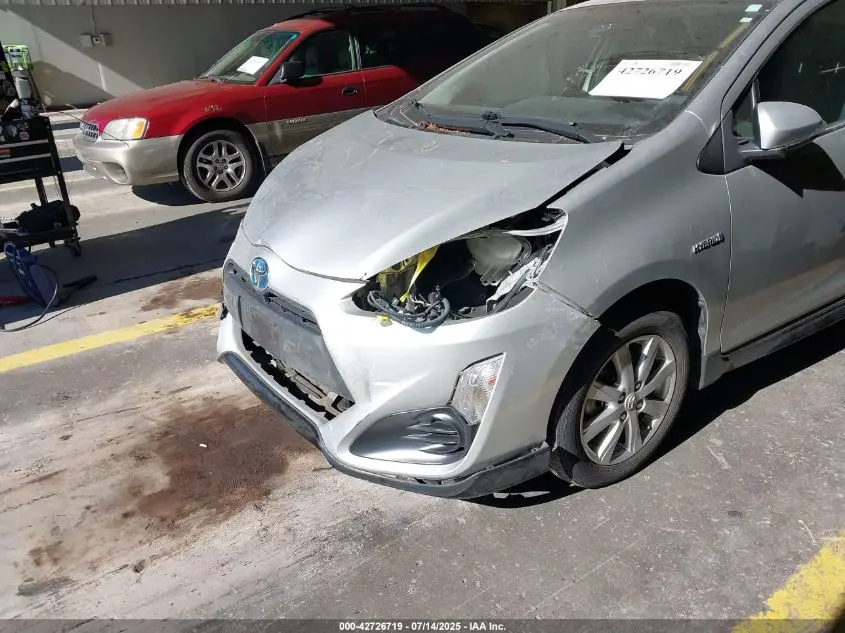 2017 TOYOTA PRIUS C TWO