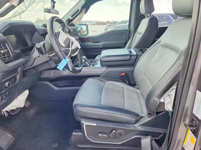 2022 FORD F150 LIGHTNING PRO  