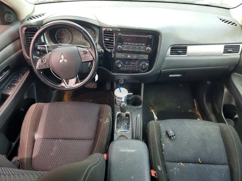 2016 MITSUBISHI OUTLANDER ES  