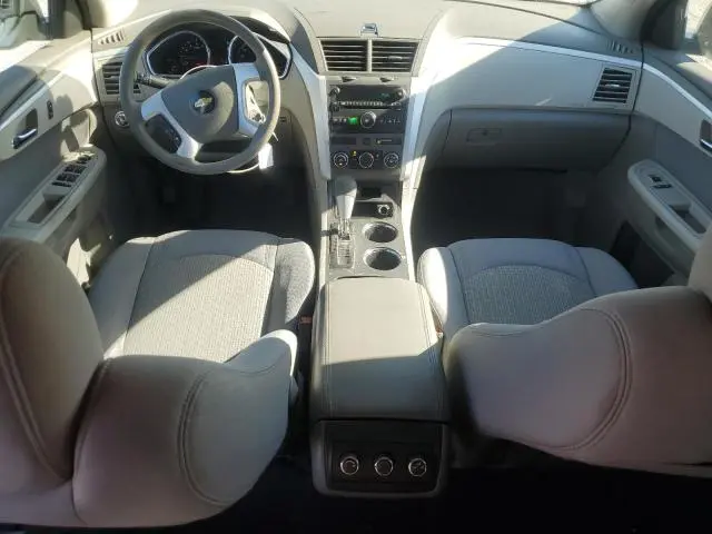 2010 CHEVROLET TRAVERSE LS  
