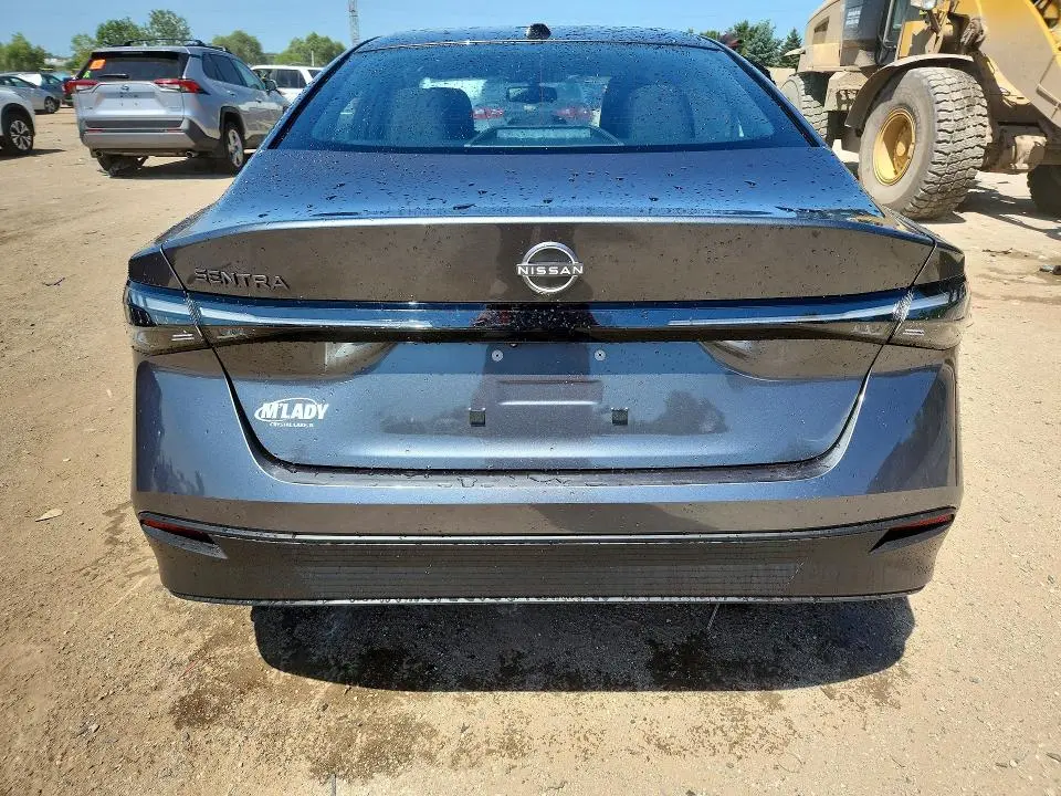 2026 NISSAN SENTRA SV  