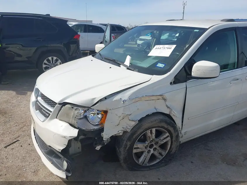 2011 DODGE GRAND CARAVAN CREW