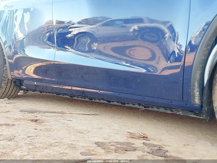 2026 TESLA MODEL Y RWD