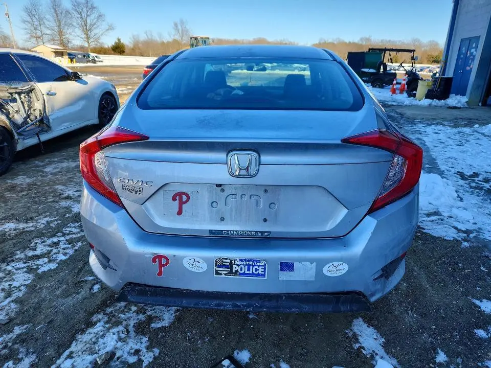 2016 HONDA CIVIC LX  