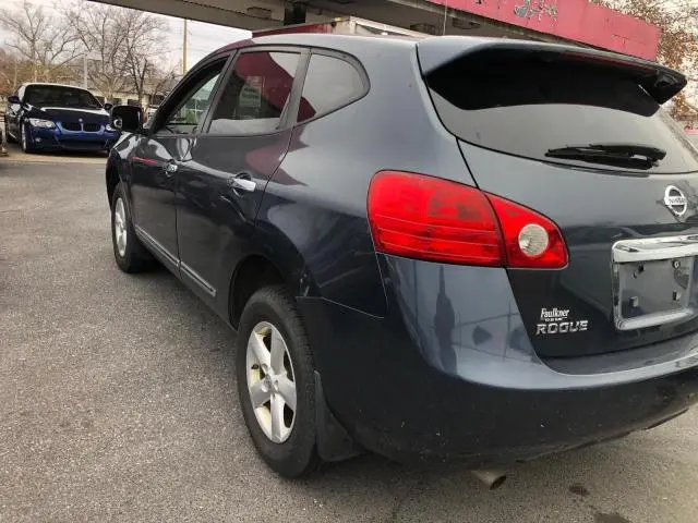 2013 NISSAN ROGUE S  