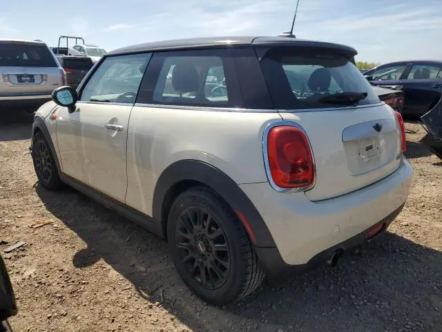 2015 MINI COOPER 
