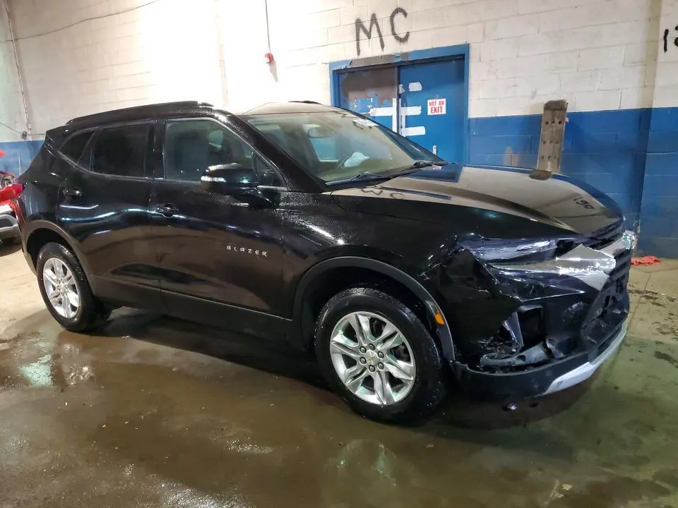 2021 CHEVROLET BLAZER 2LT  
