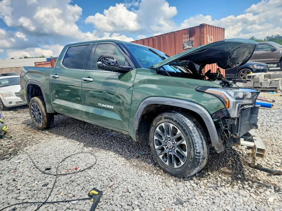 2022 TOYOTA TUNDRA CREWMAX LIMITED  