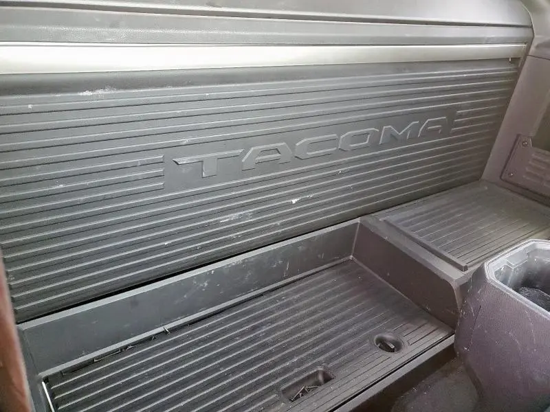 2024 TOYOTA TACOMA XTRACAB