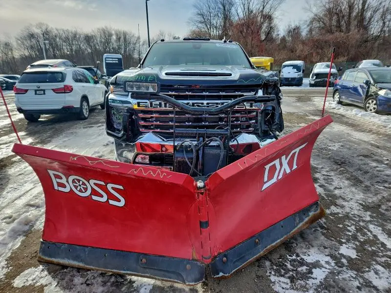 2022 CHEVROLET SILVERADO K3500 LTZ  