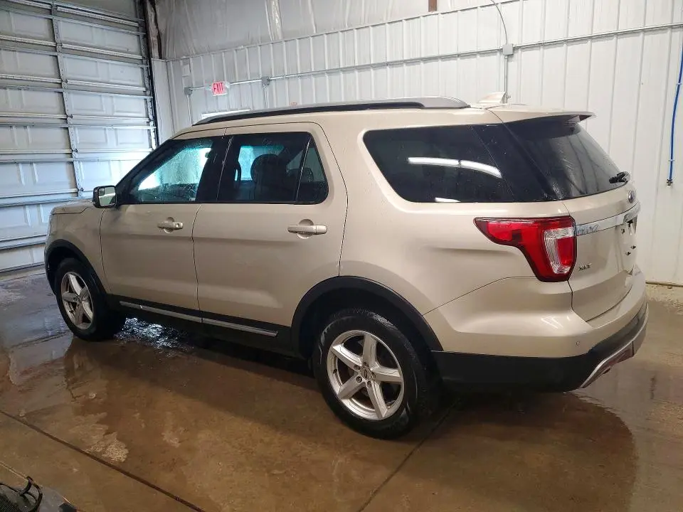 2017 FORD EXPLORER XLT  
