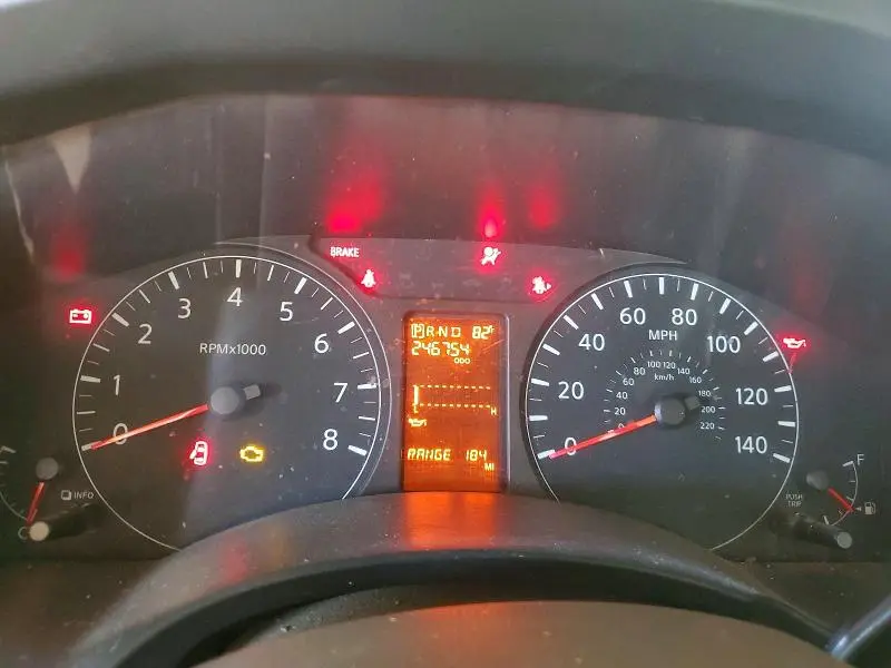 2015 NISSAN NV 2500 HD S  