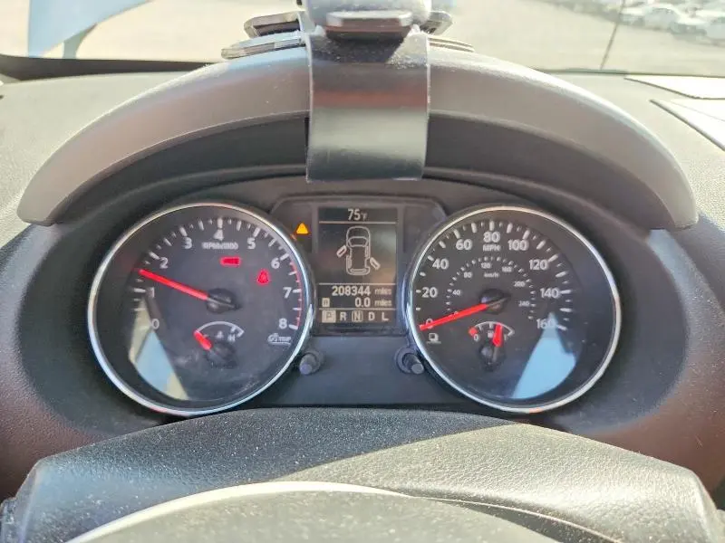2013 NISSAN ROGUE S  