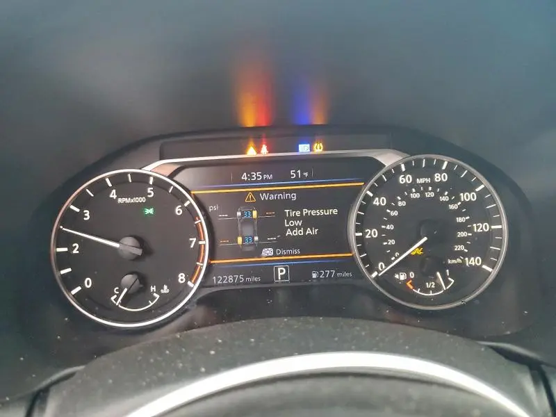 2019 NISSAN ALTIMA SR  