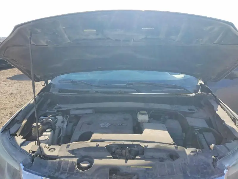 2015 NISSAN PATHFINDER S  