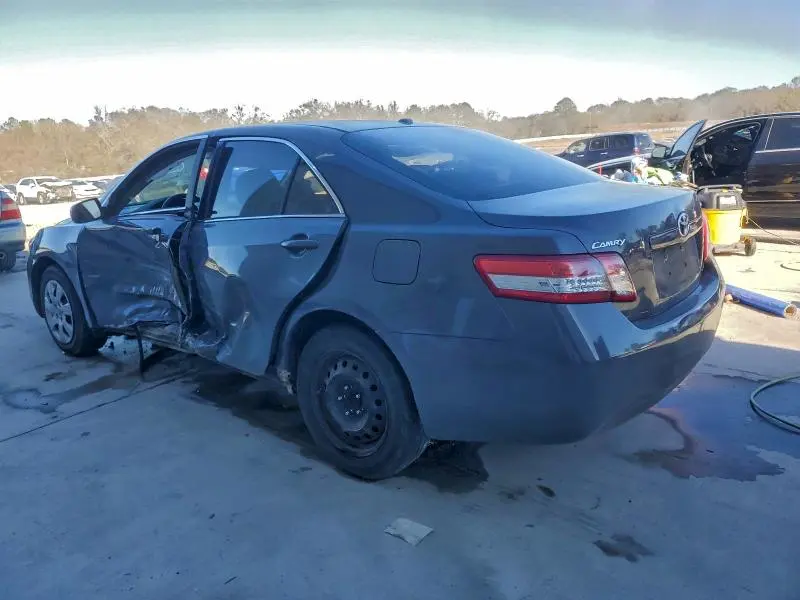 2010 TOYOTA CAMRY BASE  