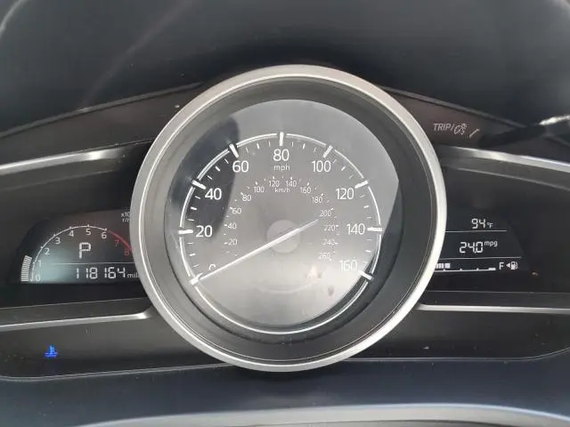 2018 MAZDA 3 TOURING  