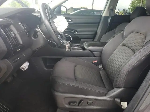2022 NISSAN PATHFINDER SV  