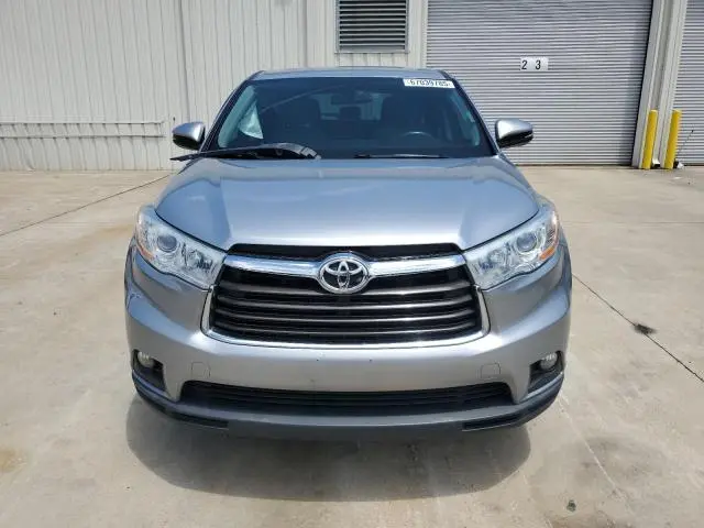 2014 TOYOTA HIGHLANDER LE  