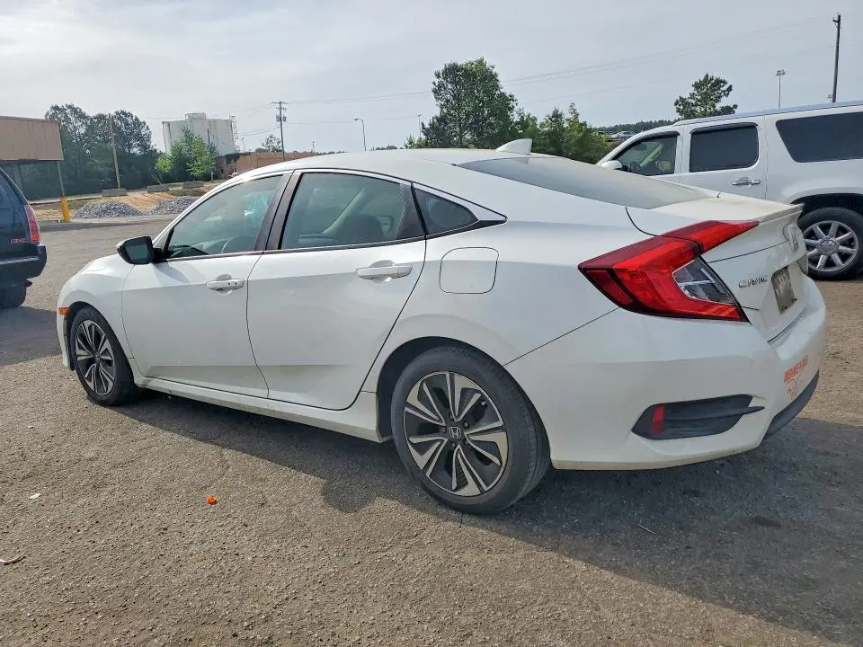 2017 HONDA CIVIC EX  